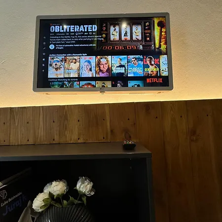 Center - Blue * Μπρατισλάβα