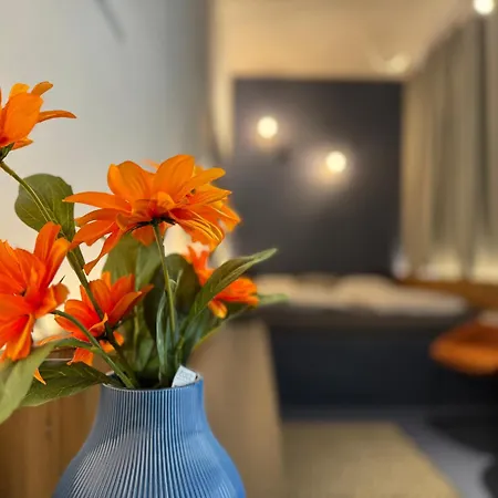 Center - Blue * Bratysława