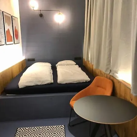 Center - Blue דירה