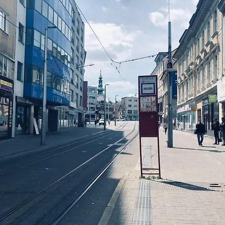 Center - Blue * Μπρατισλάβα